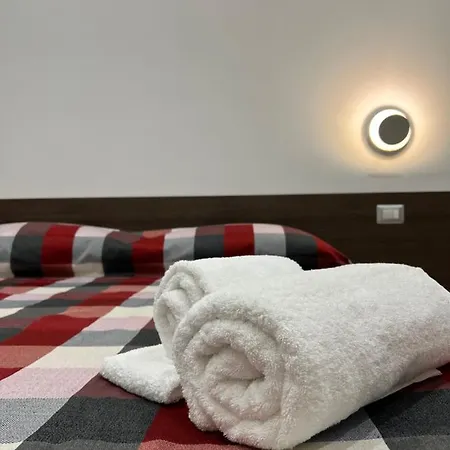 Centopassidamare Apartment *